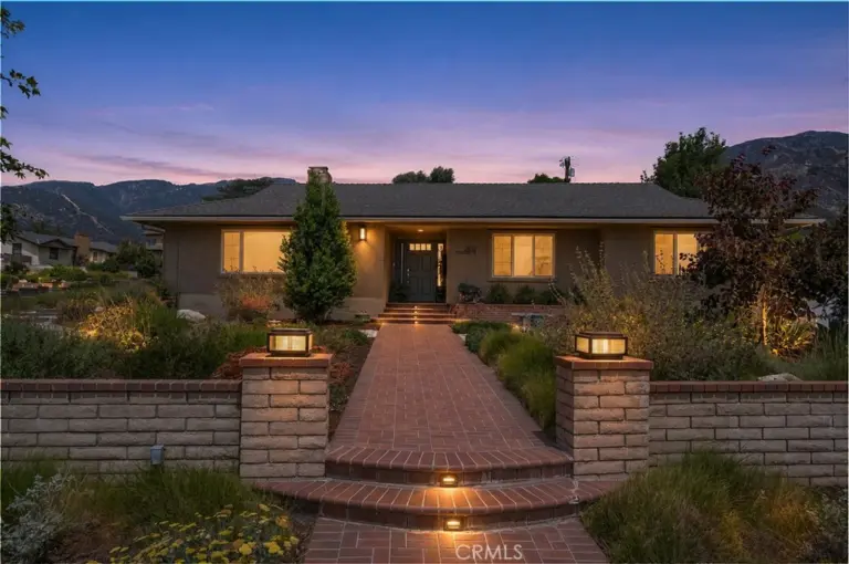 2439 Ocean View, Upland