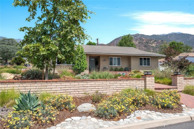 2439 Ocean View, Upland