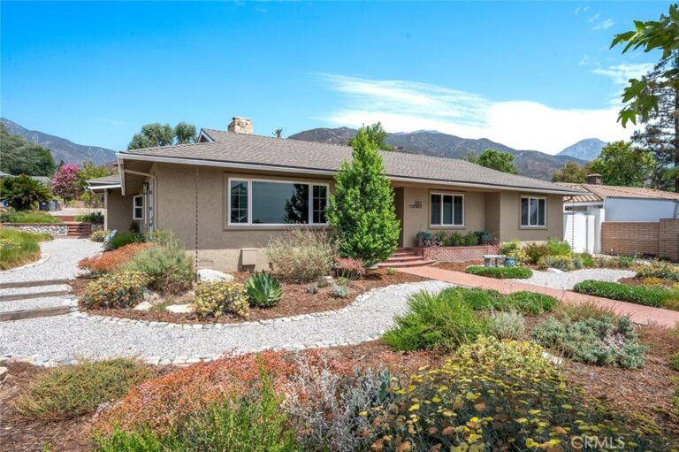 2439 Ocean View, Upland
