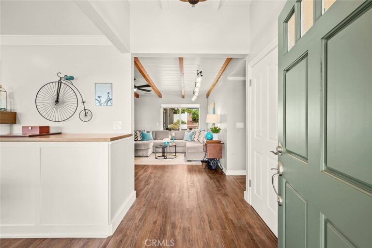 2439 Ocean View, Upland