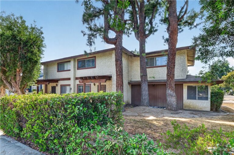 2465 D Street, La Verne