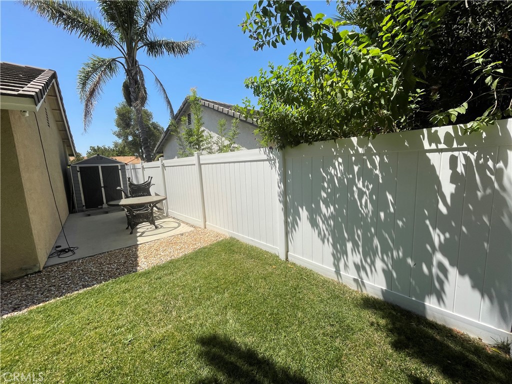 2522 W Calle Vista Drive, Rialto