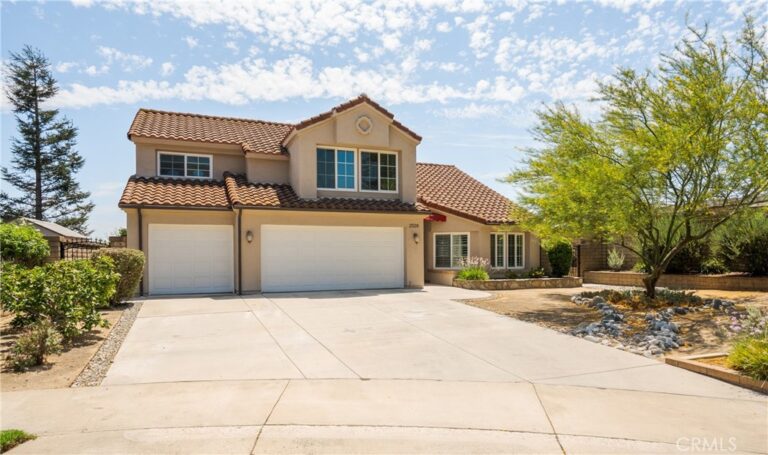 2528 Sloan, La Verne