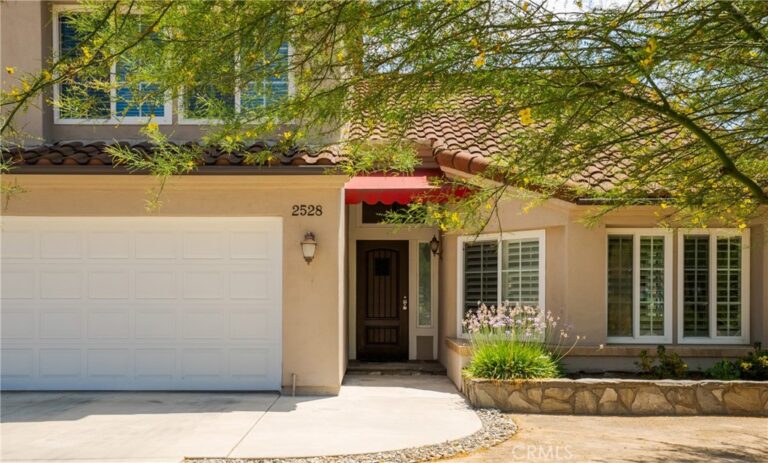 2528 Sloan, La Verne