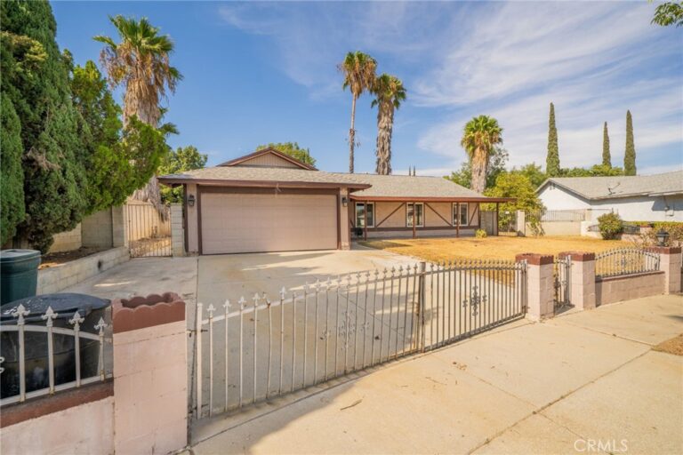 254 E Cerritos, Rialto