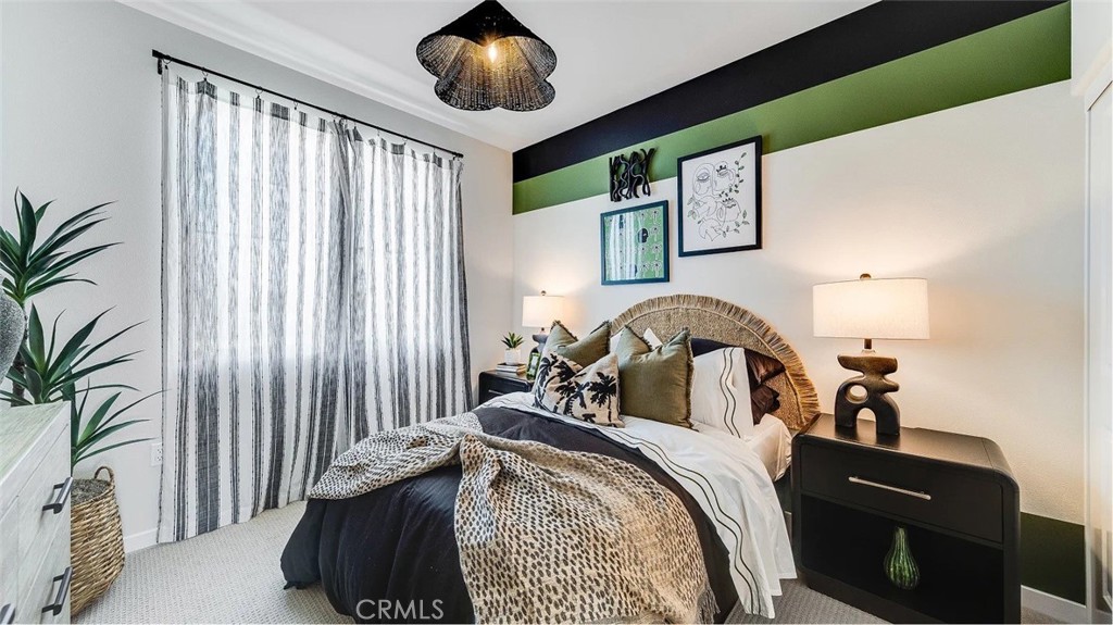2715 Cloudview Privado, Ontario