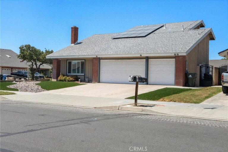 2742 S Desert Forest, Ontario