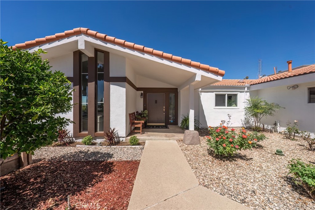 2817 N Mountain Avenue, Claremont