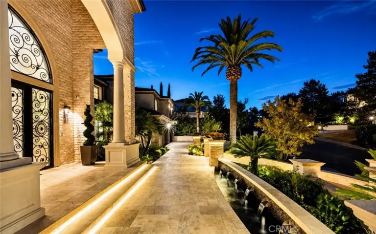 2855 Oak Knoll Drive, Diamond Bar