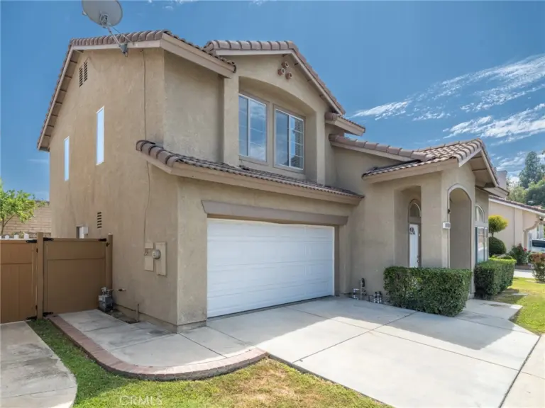 2921 Rolling Village Dr, Chino Hills