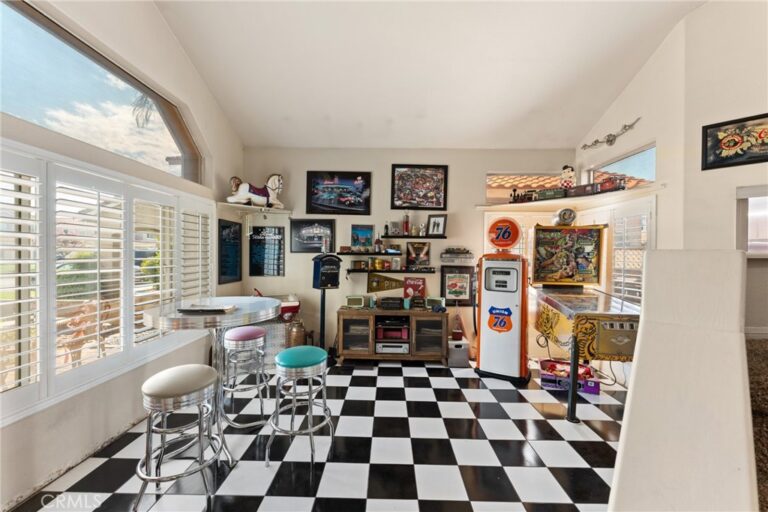2949 Silver Saddle Street, Ontario