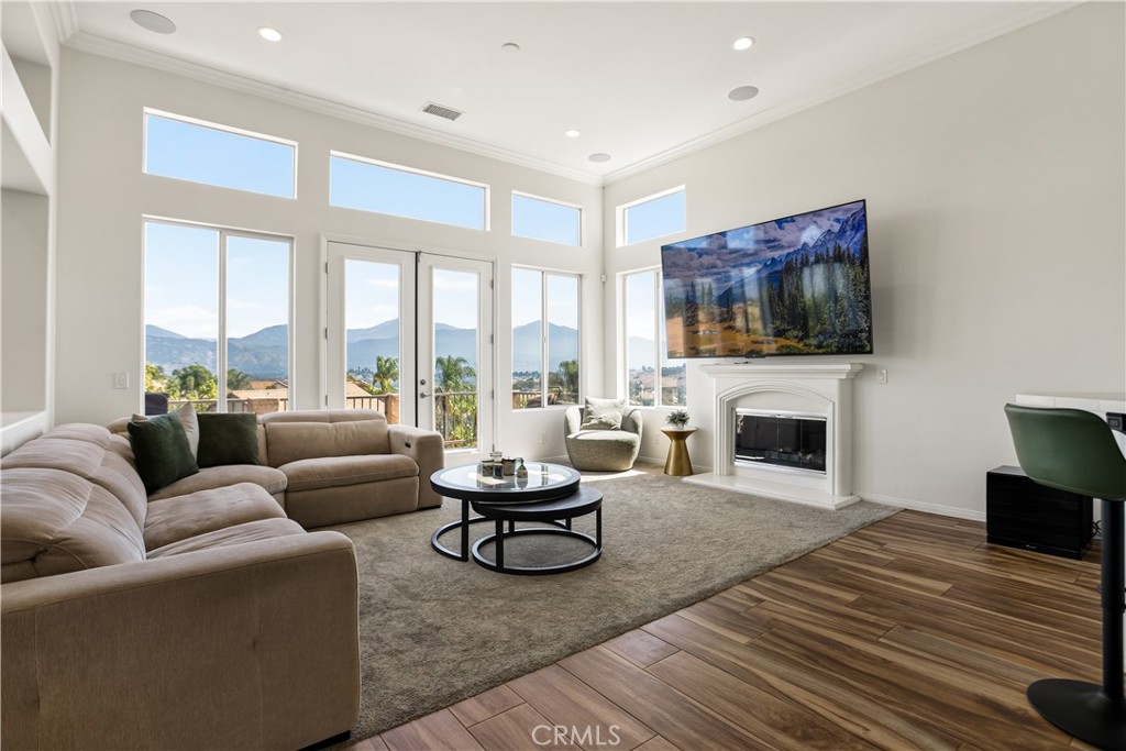 302 Via Blanca, San Dimas