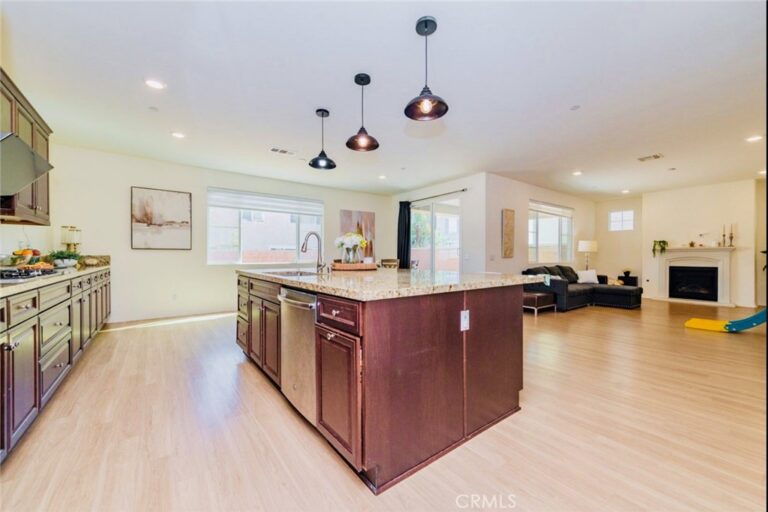 3114 E Yellowstone Drive, Ontario