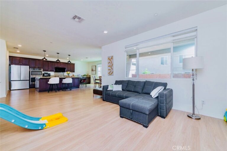 3114 E Yellowstone Drive, Ontario