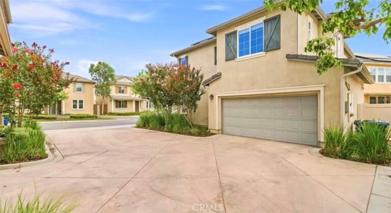 3170 E Chip Smith Way, Ontario