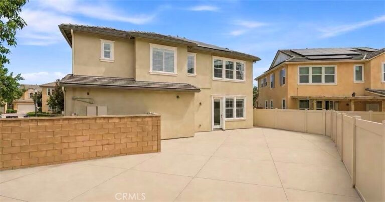 3170 E Chip Smith Way, Ontario