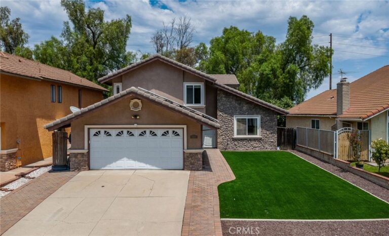32 Rising Hill Road, Pomona