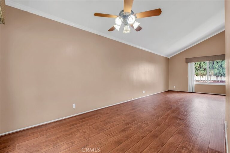 32 Rising Hill Road, Pomona