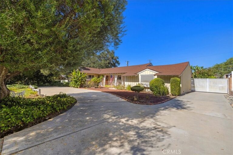 321 Catherine Park, Glendora