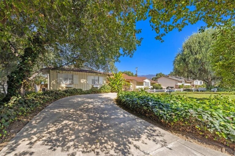 321 Catherine Park, Glendora
