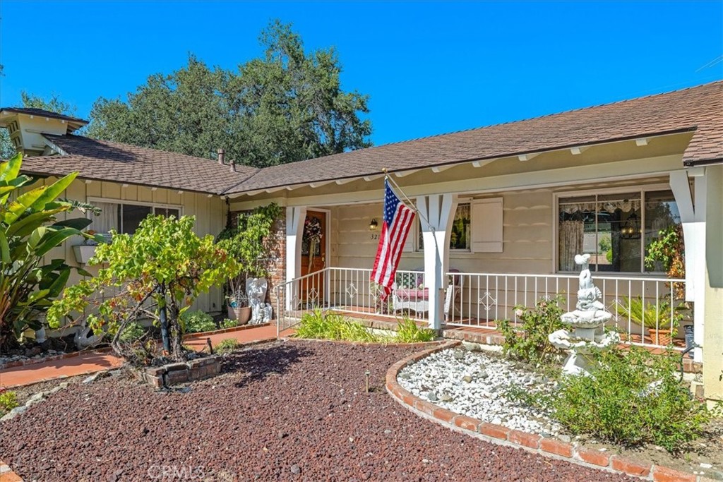 321 Catherine Park, Glendora