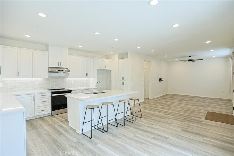 3222 S Lafayette Paseo, Ontario