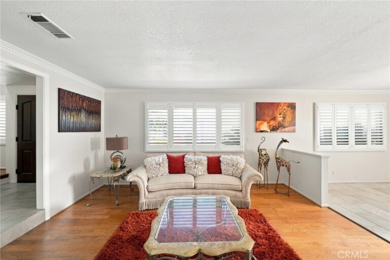 326 E I Street, Ontario