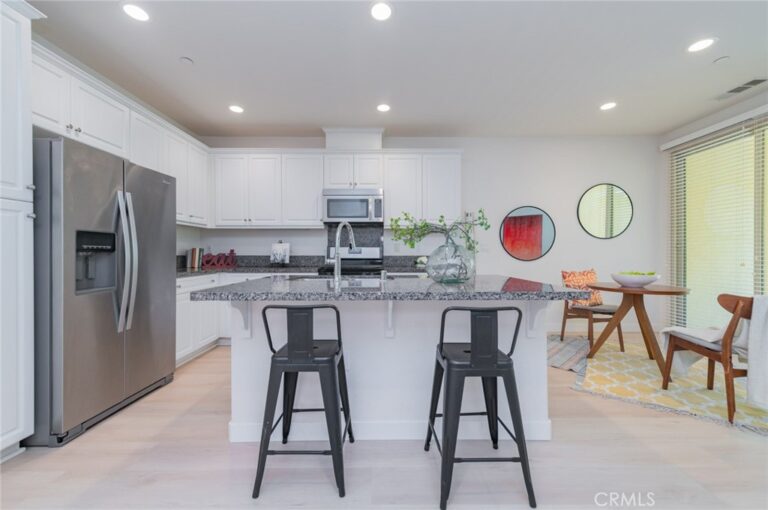 3290 E Yountville #10, Ontario