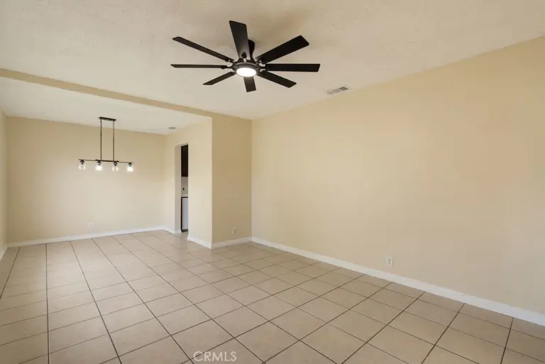 337 S Enid Avenue, Azusa