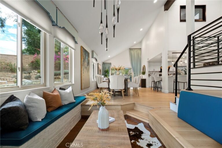 34 Mesa Ridge Drive, Pomona