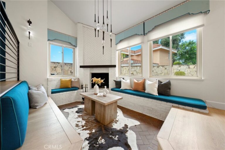34 Mesa Ridge Drive, Pomona