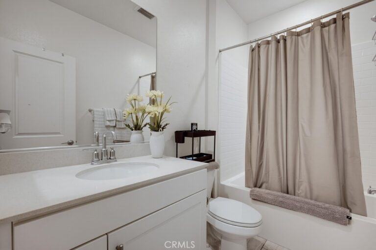 3570 E Peckham Paseo, Ontario