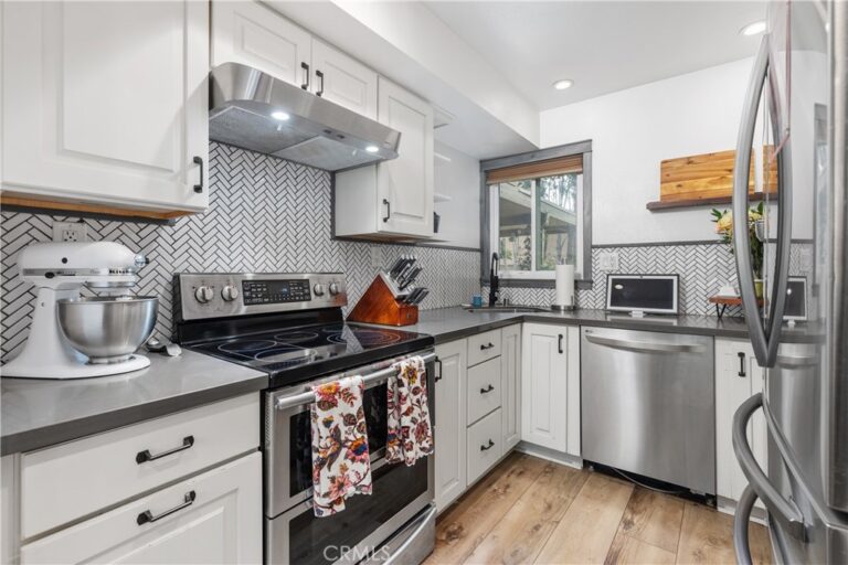 3621 Towne Park Circle, Pomona