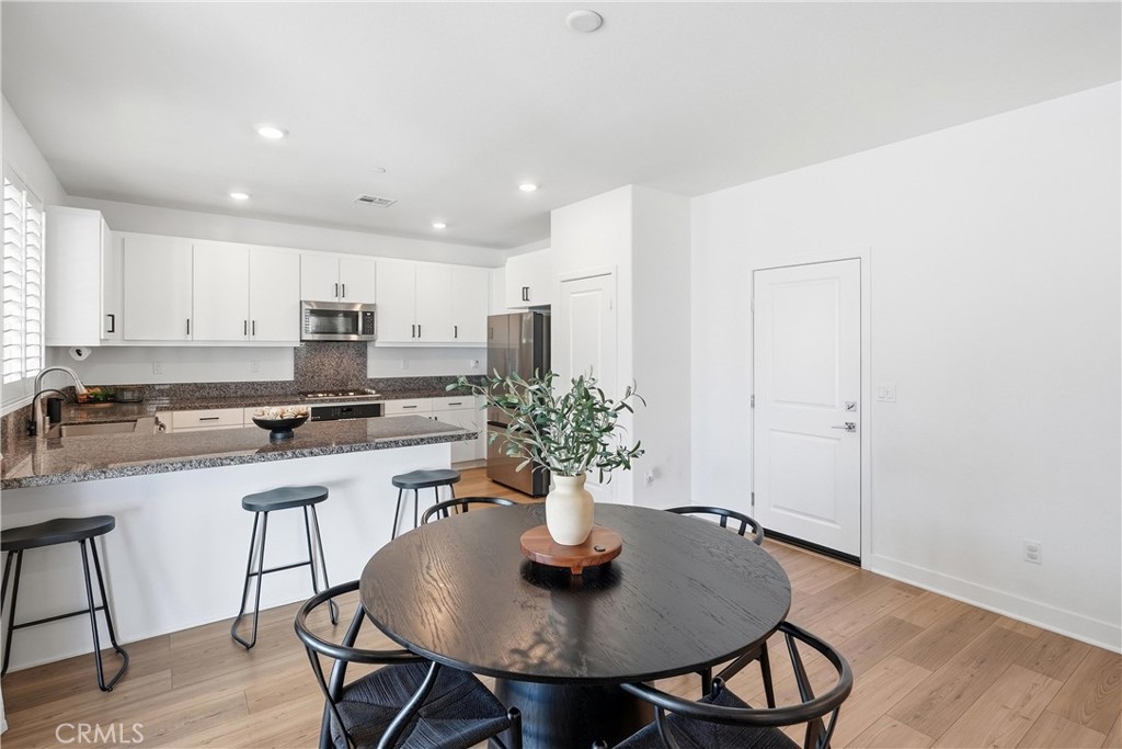 367 Cachuma Court, Rialto