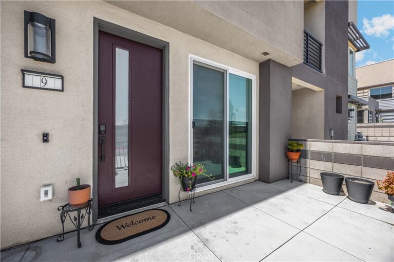 3681 E Jacobson Paseo #9, Ontario
