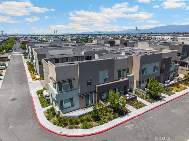 3681 E Jacobson Paseo #9, Ontario