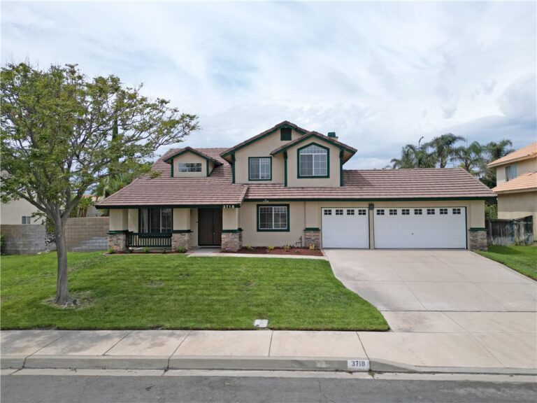 3718 Fernwood Avenue, Rialto