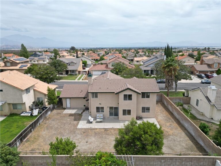 3718 Fernwood Avenue, Rialto