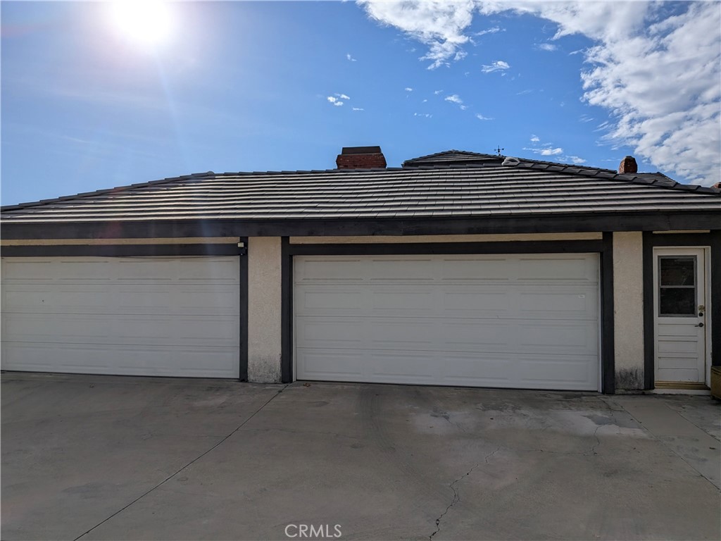 3742 Hollins, Claremont