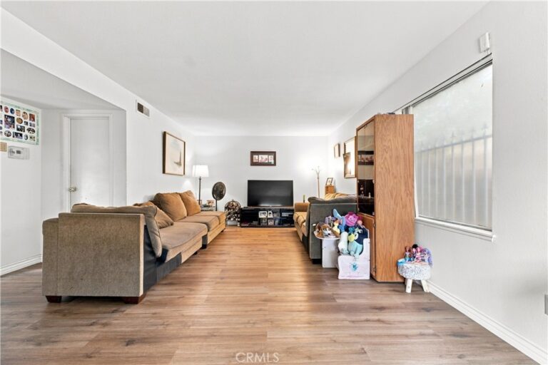 379 E Randall, Rialto