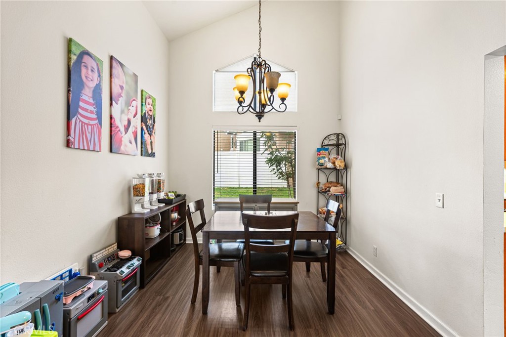 389 Conestoga Road, San Dimas