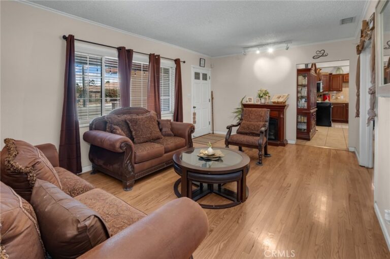 394 S Eucalyptus, Rialto