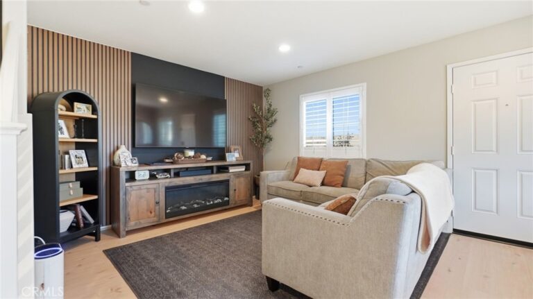 3996 S Manitoba, Ontario