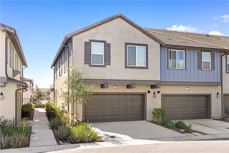 4056 E Peony Paseo #16, Ontario