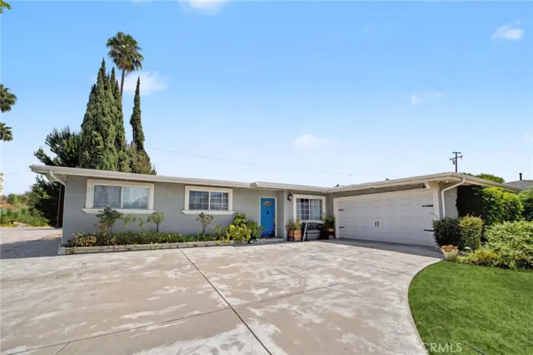 408 S Rodilee Avenue, West Covina