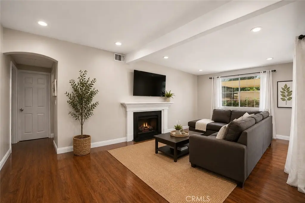408 S Rodilee Avenue, West Covina