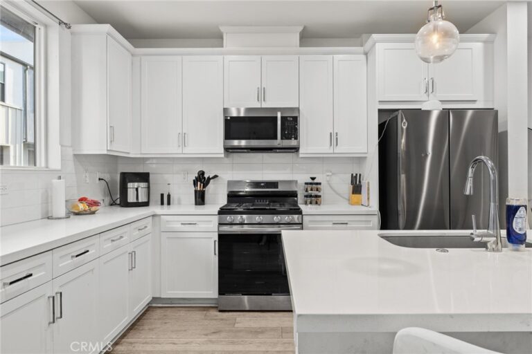 4096 E Luna Paseo #45, Ontario