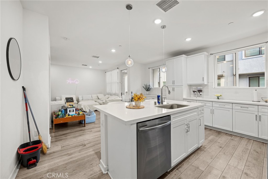 4096 E Luna Paseo #45, Ontario