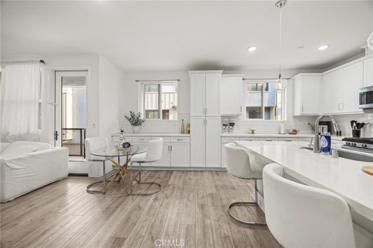 4096 E Luna Paseo #45, Ontario