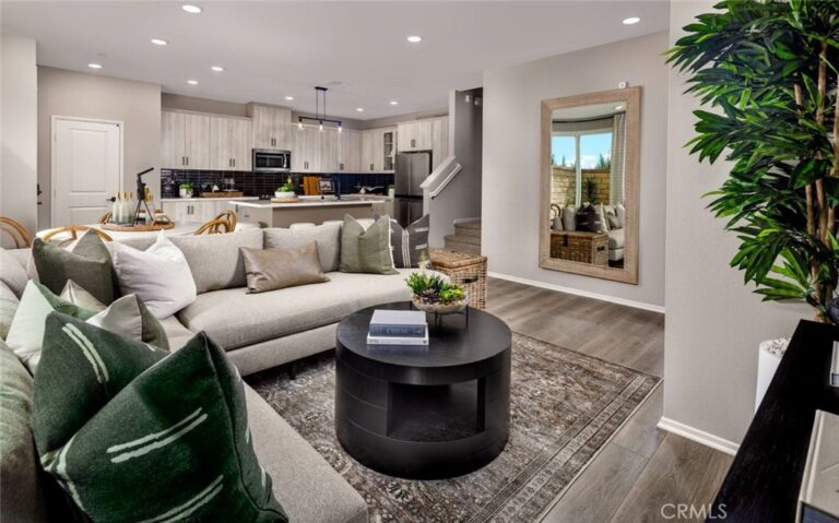 4151 S S. WILDFLAX PASEO #147, Ontario